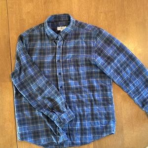 Club Room slim fit button up casual plaid shirt - blue grey large but runs small